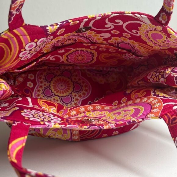Vera Bradley Pink Bohemian Paisley Floral Small Handbag NWOT - Picture 6 of 8
